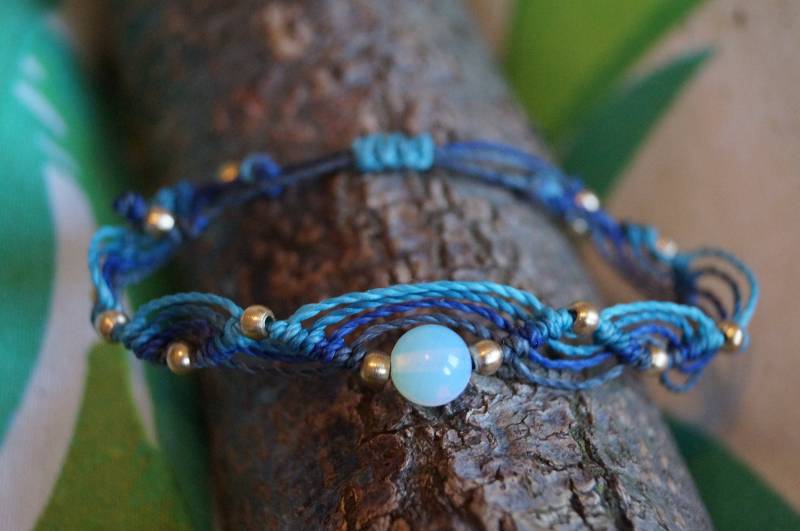 Makramee Armband Mit Edelsteinperle/Armband Makramee/Geknüpfte Armbänder/Freundschaftsarmband/Mikromakramee/Makramee Schmuck/Bohemian/Hippie von RainbowSoulDesign