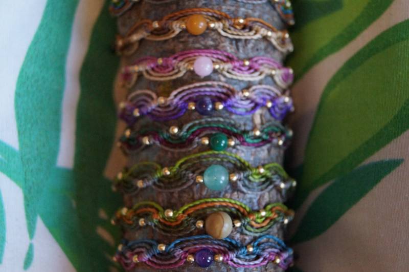 Mikromakramee/Freundschaftsarmband/Bohemian/Hippie/Geknüpfte Armbänder/Makramee Armband Mit Edelsteinperle/Armband Makramee/Makramee Schmuck von RainbowSoulDesign