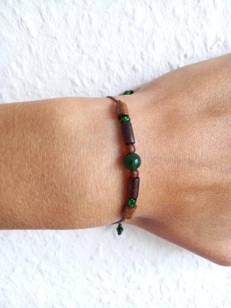 Zartes Makramee Armband Mit Edelsteinperle /Fein Geknüpfte Armbänder/Edelstein/ Holzperlen/Glasperlen/Minimalistisch/Bohemian/Hippie von RainbowSoulDesign