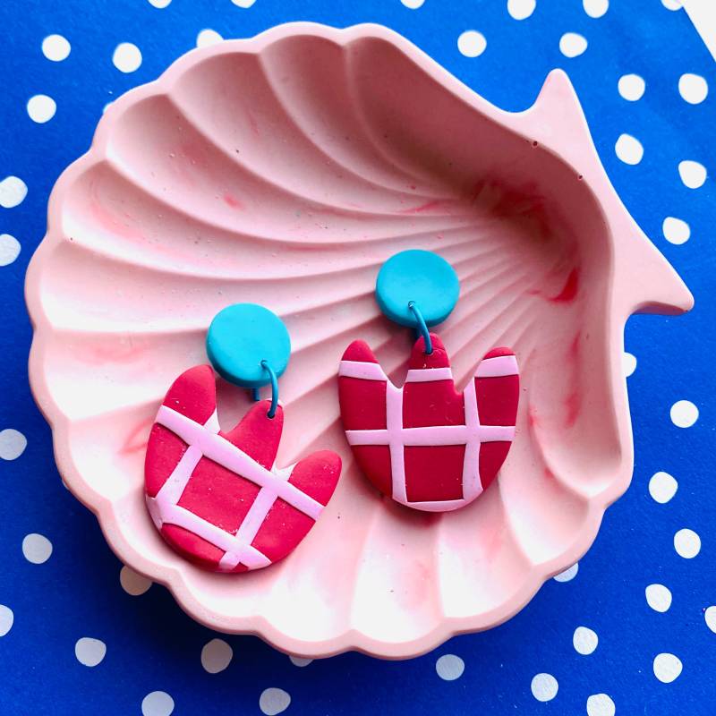 Bunte Abstrakte Form Polymer Clay Ohrringe von Rainbowrosemakes