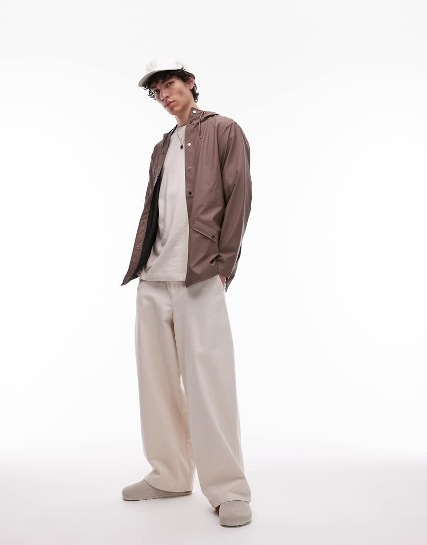 Rains - 12010 - Kurze, wasserdichte Jacke in Braun von Rains