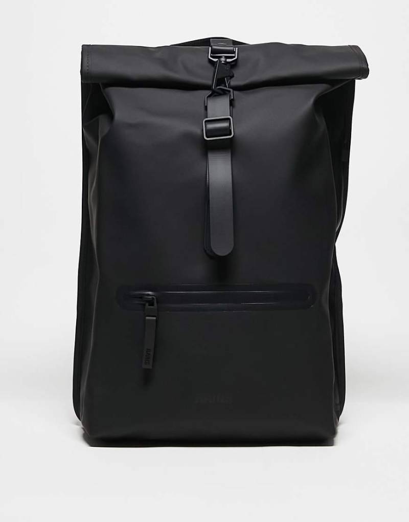 Rains - 13320 - Wasserfester Unisex-Rucksack mit Rolltop in Schwarz von Rains