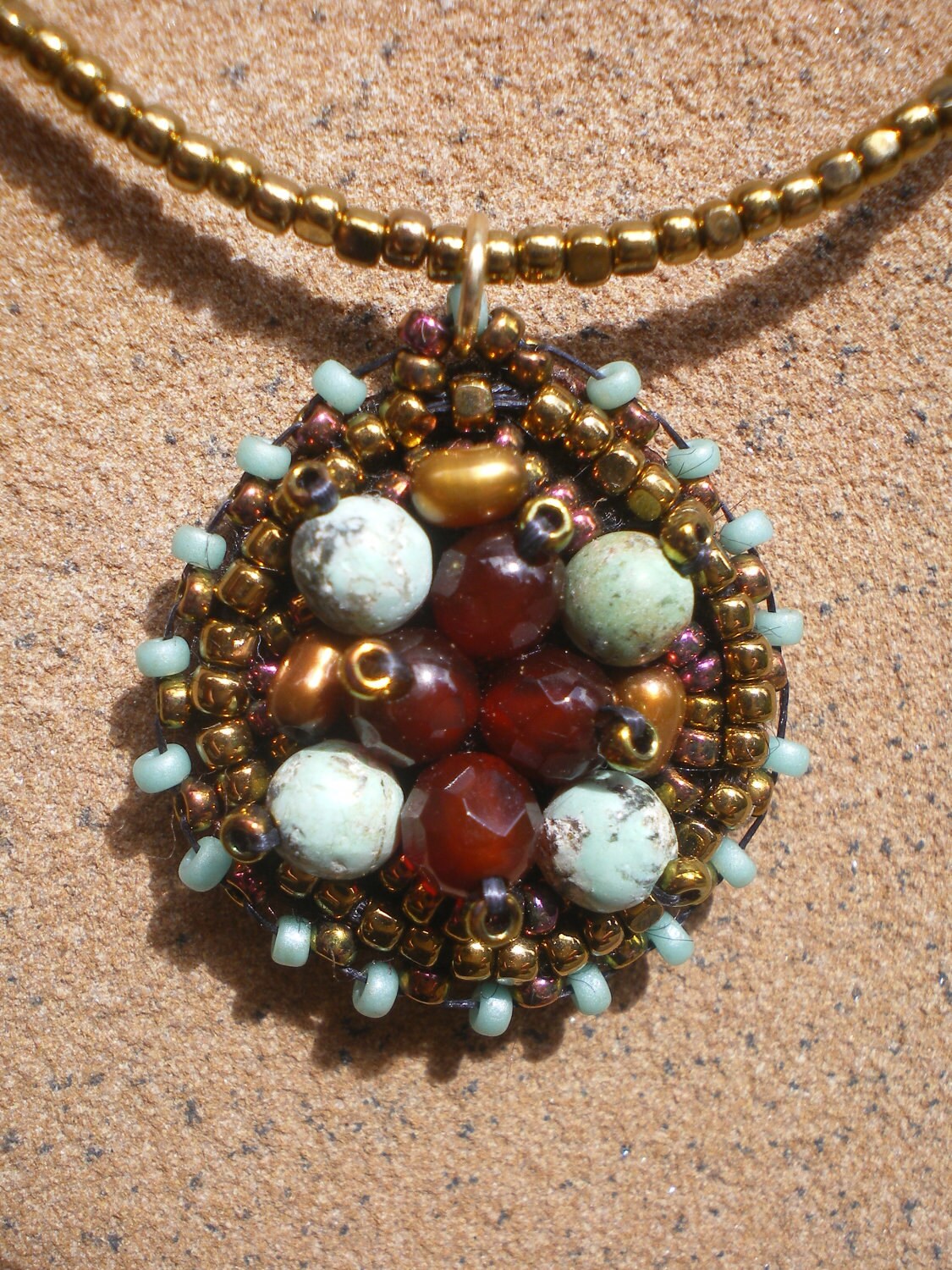 Echte Türkis, Karneol Und Kupfer Bronze Süßwasserperlen Anhänger Halskette von RaintreeBeads