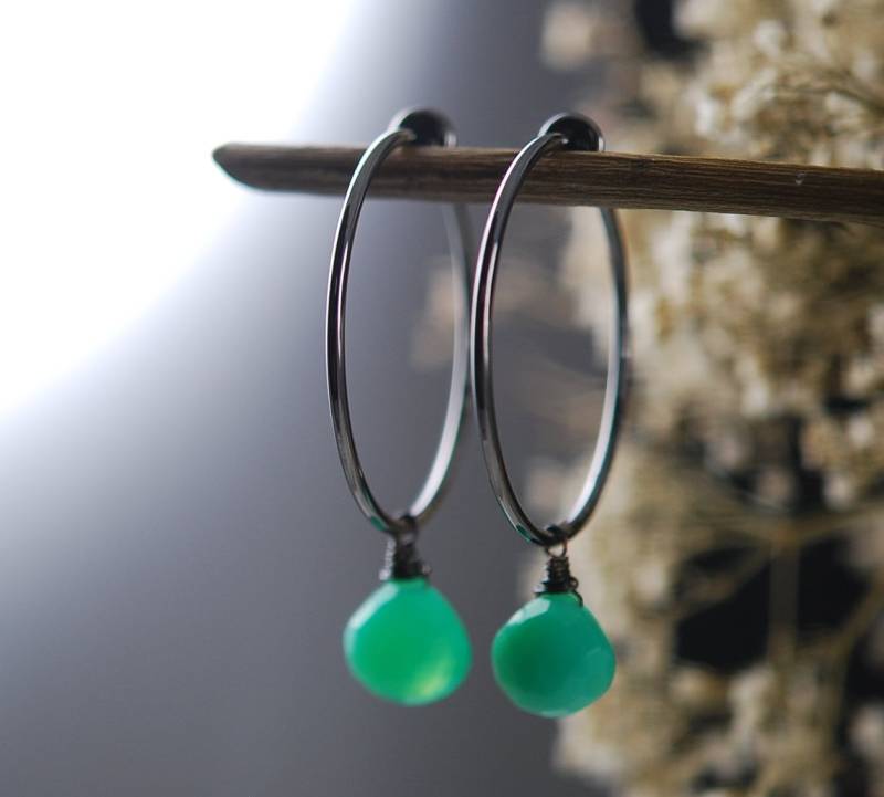 Clip Auf Reifen Mit Grünem Chalcedon Clip Auf Reifen Mit Grünem Chalcedon von RaisasTreasures