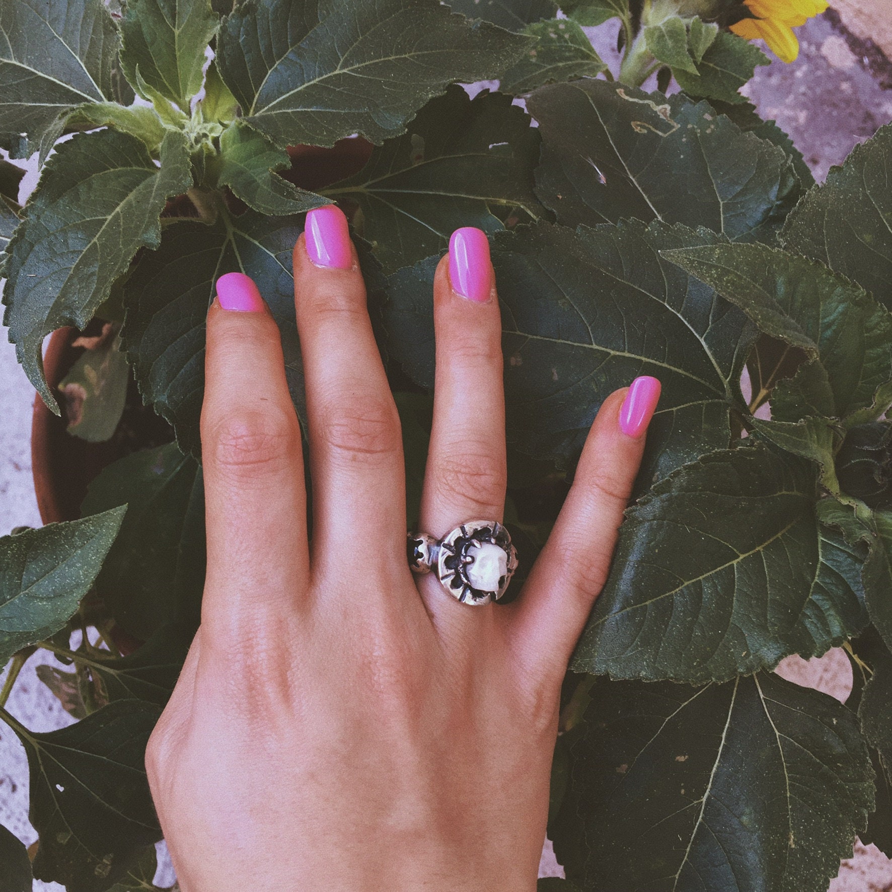 Purity's Mouring von RaisedByWolvesSilver