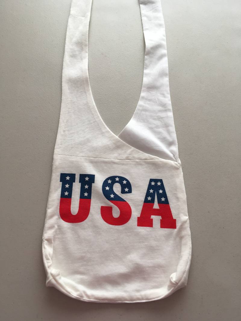 Handgemachte Weiße Usa Hobo Schultertasche von RamblinRoseCrafts