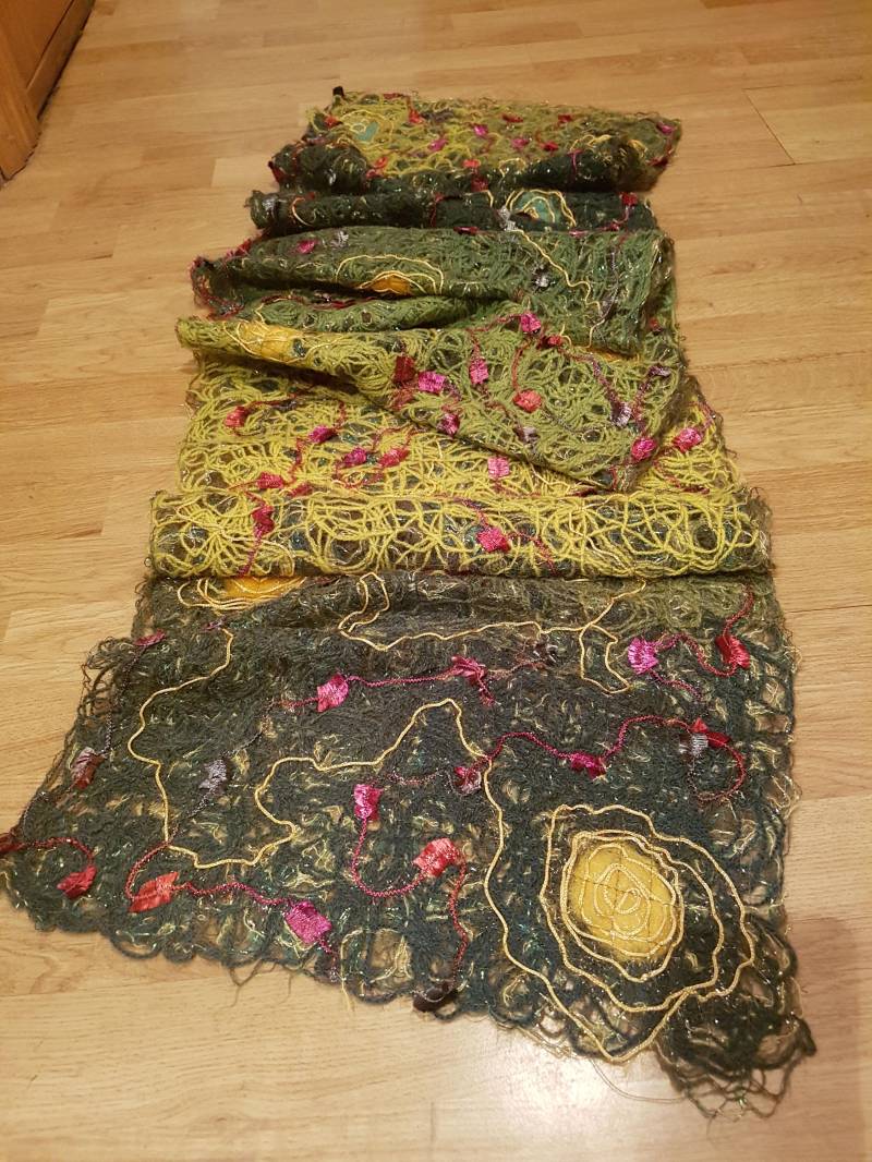 Wolleschal "Green Lights" Wolleschal "Green Lights" von Ramicrazywool