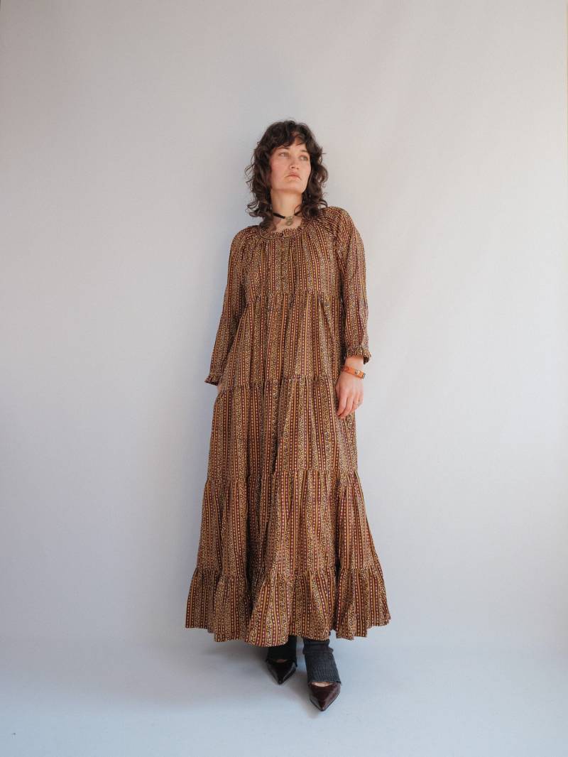 70Er Jahre Gestricktes Maxi Kleid Aus Baumwolle Langarm Vintage Stil von RamonasArchives