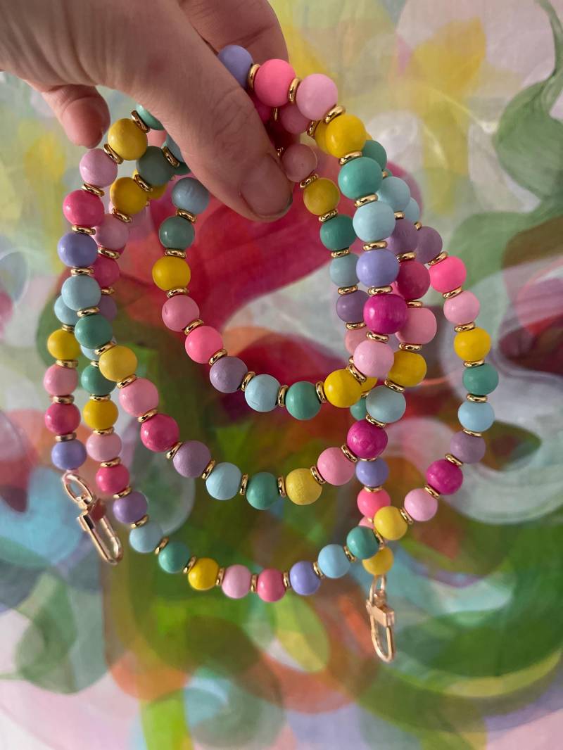 Handykette Gold Boho Yoga Pastell Holzperlen Hippie Bodycross Karabiner Ohne Hülle von Ramonaslovelythings