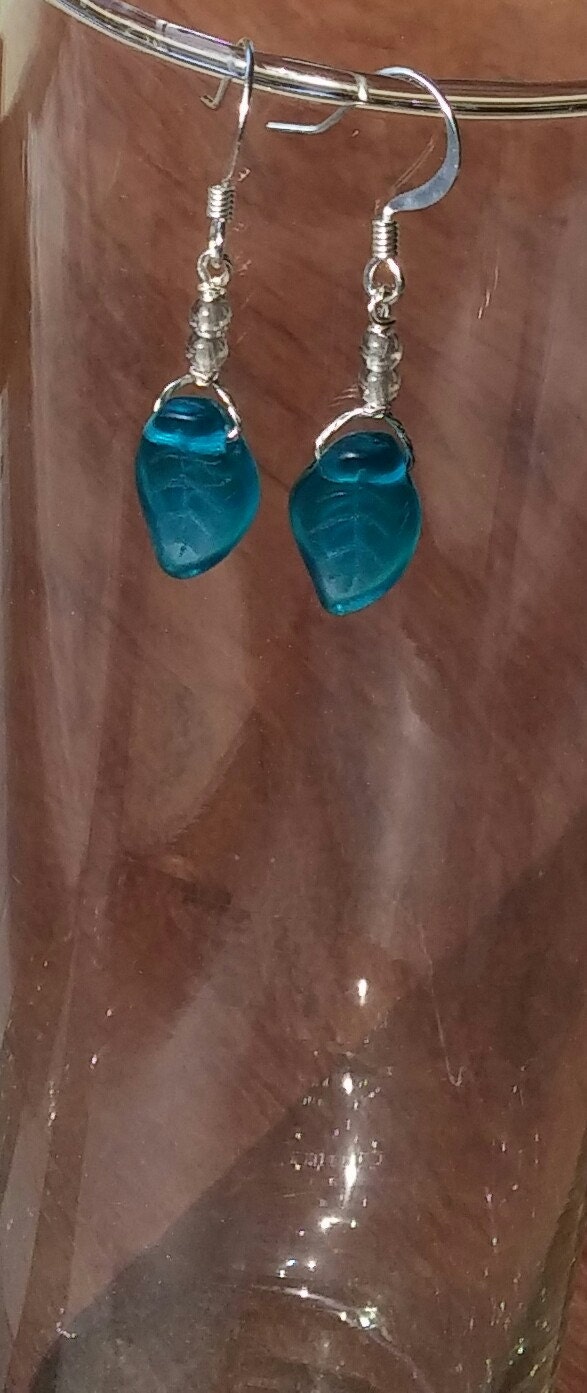 Blatt Perlen Ohrringe, Ohrringe Türkis Glas, Blau Grüne Glas Perlen, Quarz Rauchperlen, Unikat Schmuck, Natur Geschenk Für Sie E21 Blatt Perlen Ohrringe, Ohrringe Türkis Glas, Blau Grüne Glas Perlen, Quarz Rauchperlen, Unikat Schmuck, Natur Geschenk Für Sie E21 von RanchoArt