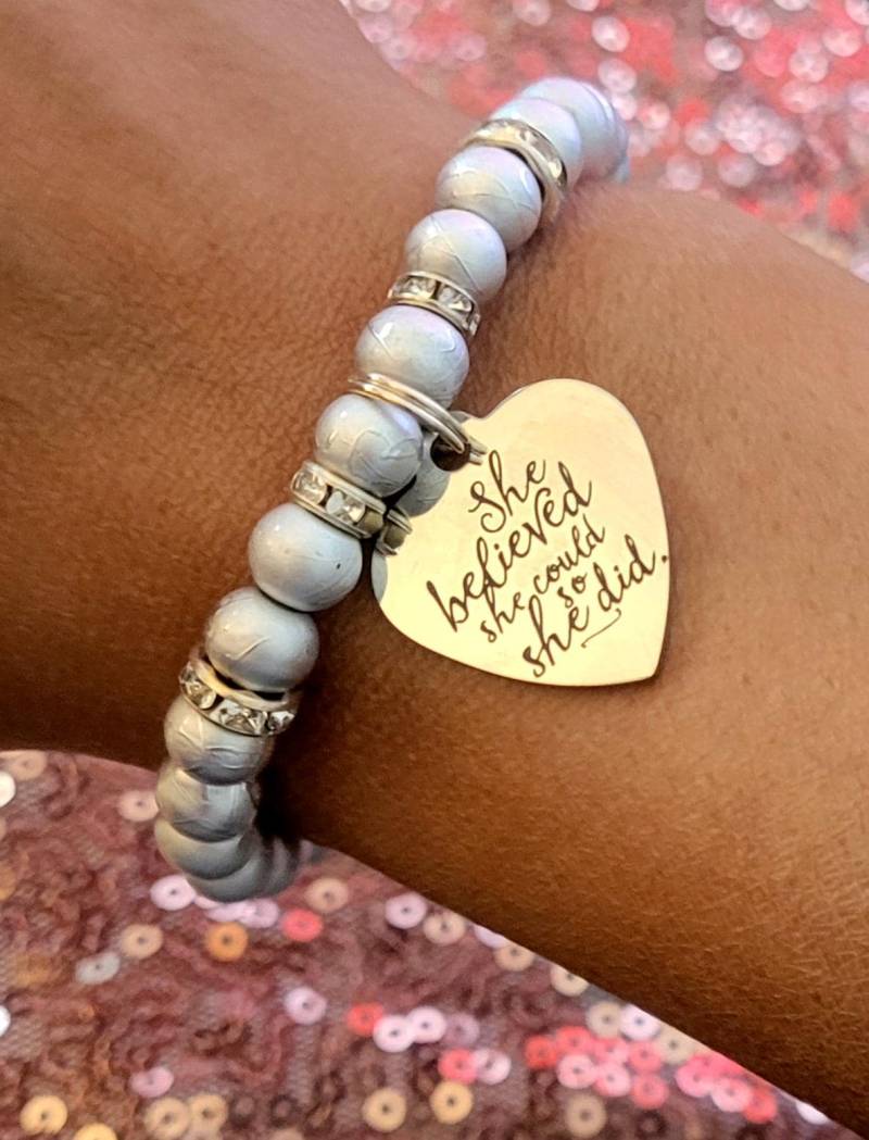 Handgemachte Perlen Armband-Glas Perle Stretch Armband-Geschenk Für Her-Schmucksachen Handgemachte Perlen Armband-Glas Perle Stretch Armband-Geschenk Für Her-Schmucksachen von RandRsWristCandy