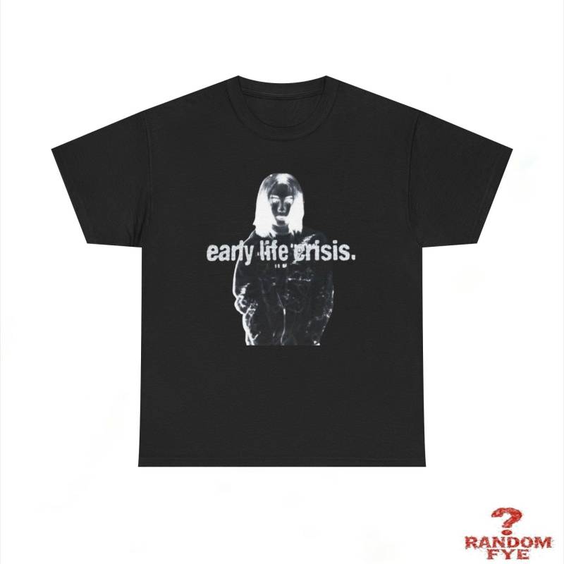 Nettspend Untergrund Frühes Leben Crisis Musikalbum 2025 Unisex Aus Schwerer Baumwolle T-Shirt Nettspend Untergrund Frühes Leben Crisis Musikalbum 2025 Unisex Aus Schwerer Baumwolle T-Shirt von RandomFyeEU