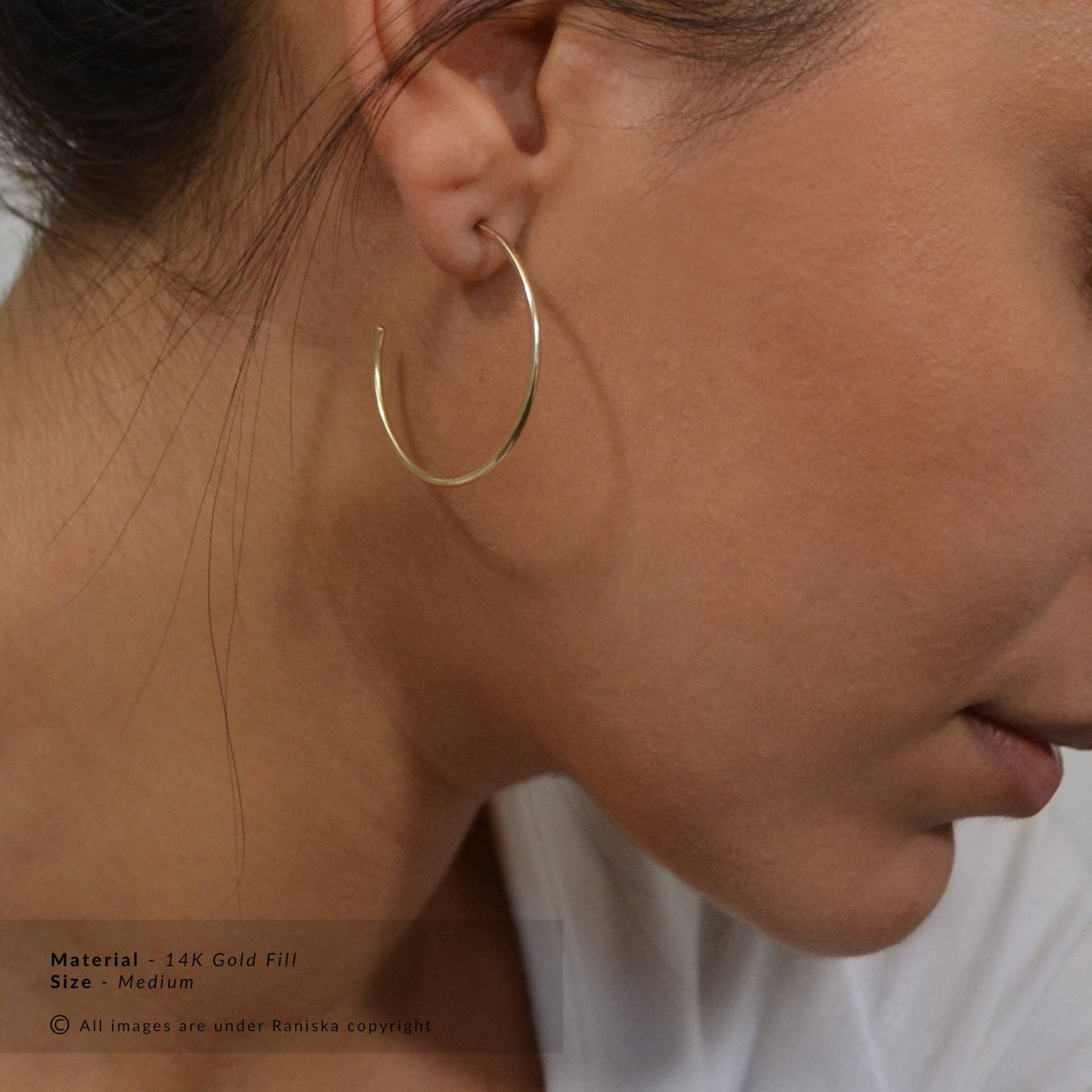 Celeste Mittelgroße Creolen, 14K Gold Fill Ohrringe, Sterling Silber, Rosegold Fill, Zierliche Alltagsohrringe, Einfach Celeste Mittelgroße Creolen, 14K Gold Fill Ohrringe, Sterling Silber, Rosegold Fill, Zierliche Alltagsohrringe, Einfach von RaniskaByRani