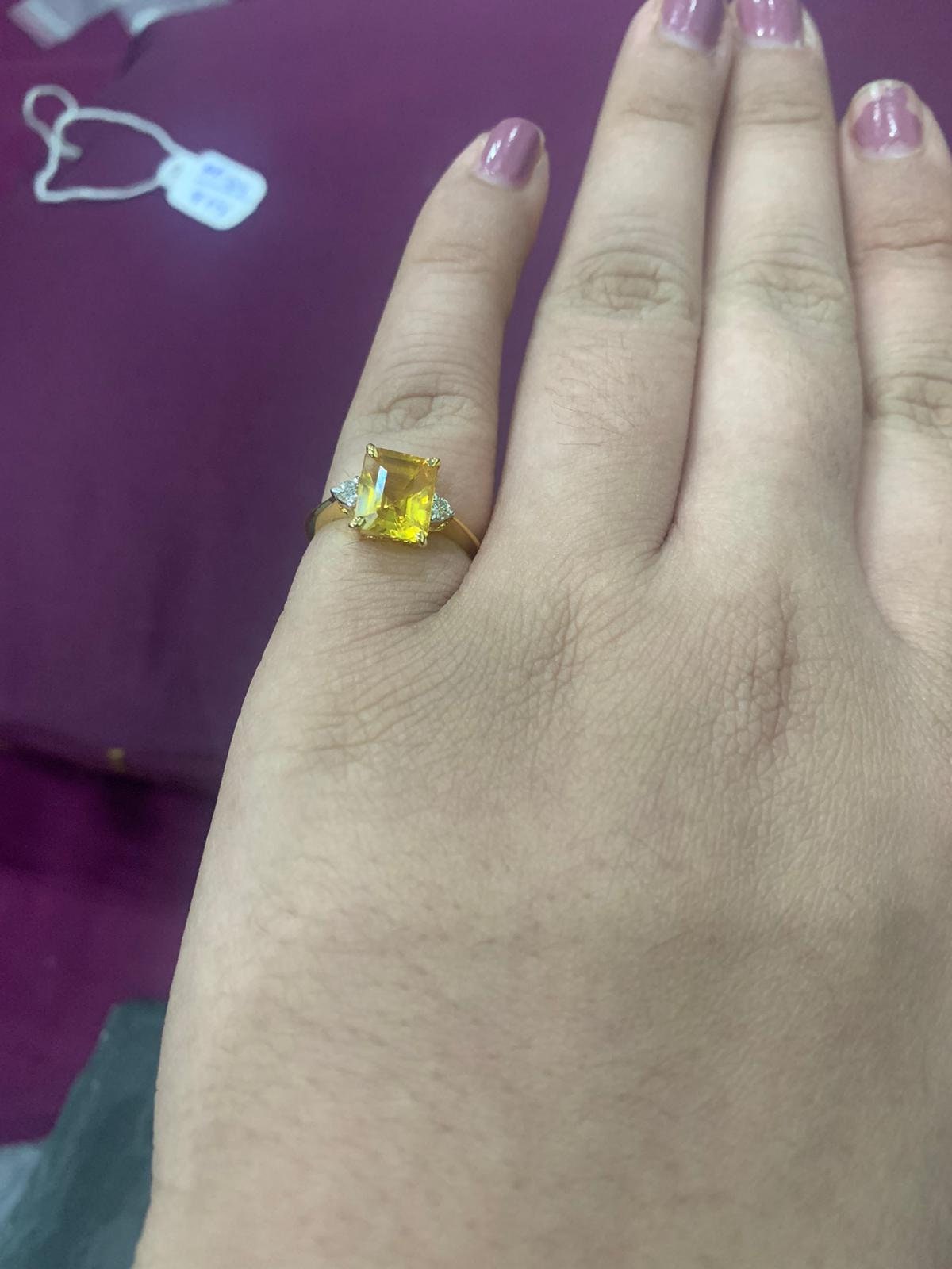 18 Karat Gelbgold, 0, 14 Ct Diamant Im Rundschliff | K-Farbe, Si2-Reinheit Und Natürlicher 3, 46 Smaragdschliff Gelber von RanjanaJewels