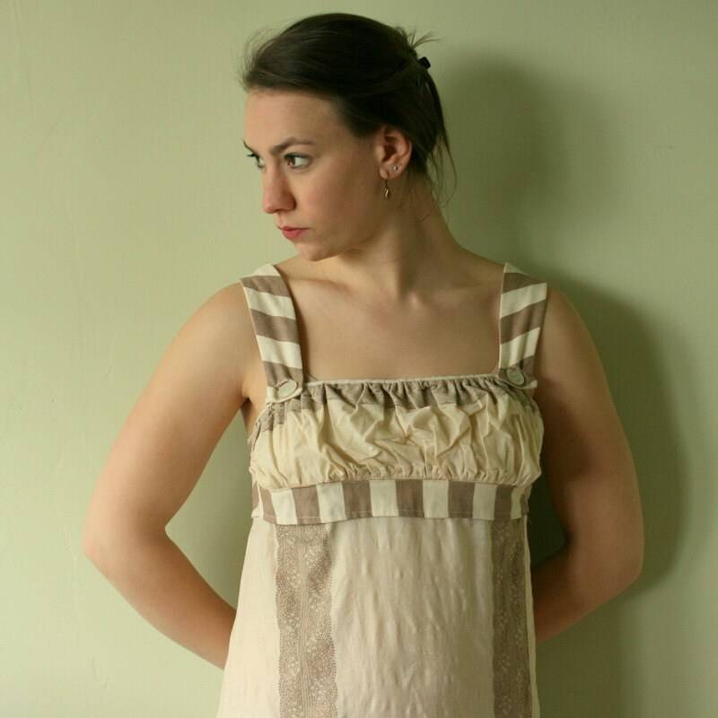 Der Prinzregent Es Preferred Ladies' Frock Der Prinzregent Es Preferred Ladies' Frock von RanunculusMarket