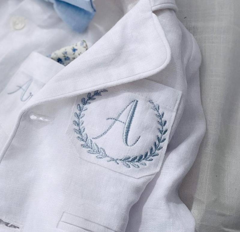 Personalisierte Gestickte Individualisierung Mit Namen, Initialen Oder Monogrammstickerei von RaphaelJr