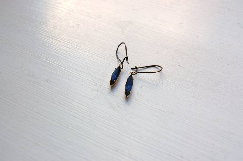 Night Sky - Ein Paar Vintage Glasohrringe von RaquelAdanero