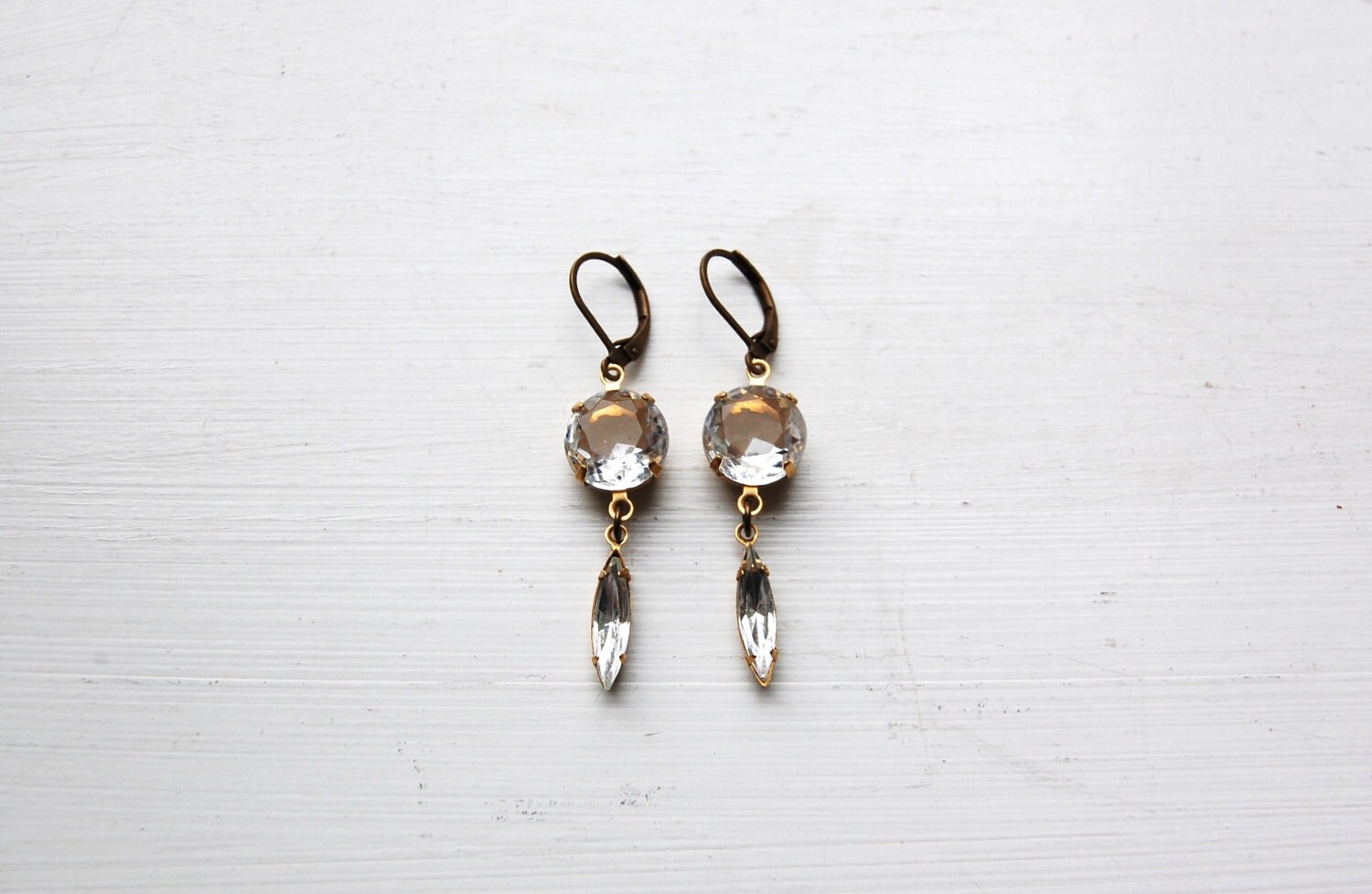 Weiße Kristall - Vintage Glasohrringe Weiße Kristall - Vintage Glasohrringe von RaquelAdanero