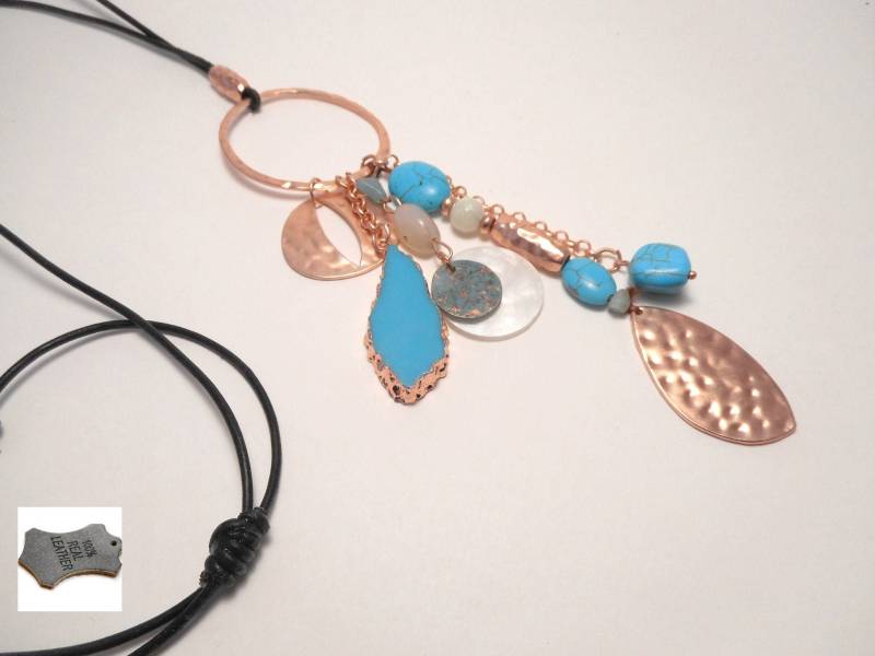 Leder Und Türkiskette, Rotgold Türkiskette Mit Perlmutt Quarz, Lederanhänger Türkis Leder Und Türkiskette, Rotgold Türkiskette Mit Perlmutt Quarz, Lederanhänger Türkis von RaquelJimenezArt
