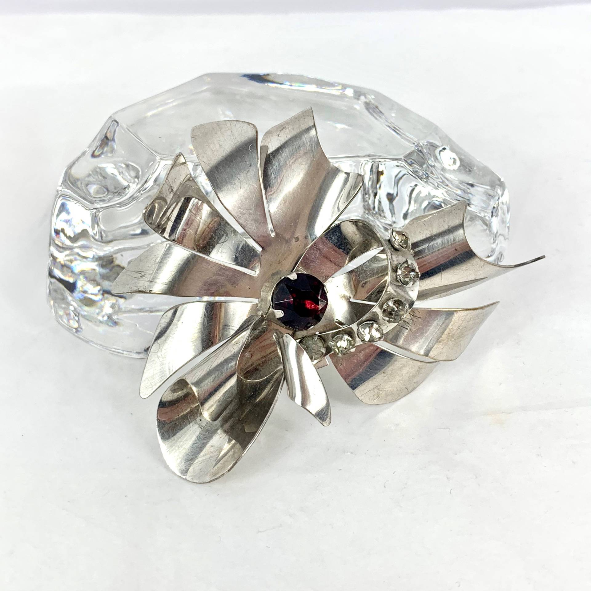 Avant Garde Sterling Starburst Brosche Seltene Schönheit Vintage von RareBeauty