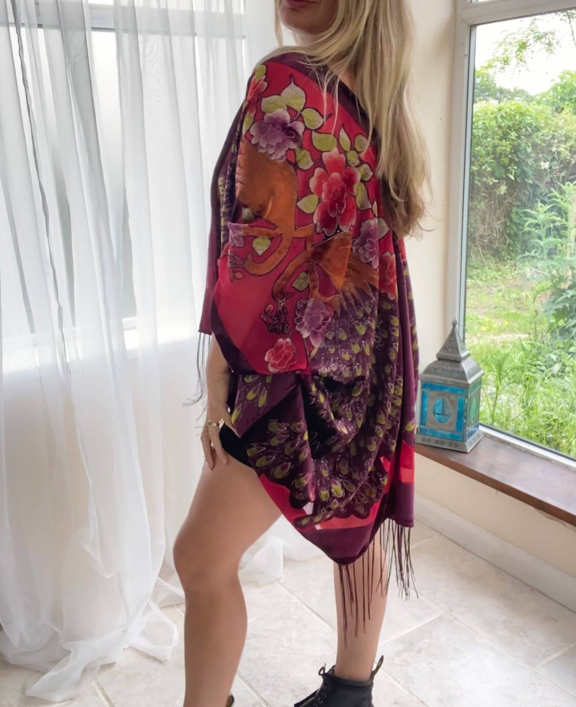 Fringe Samt Kimono Jacke Morgenmantel Fringe Samt Kimono Jacke Morgenmantel von RareBirdEngland