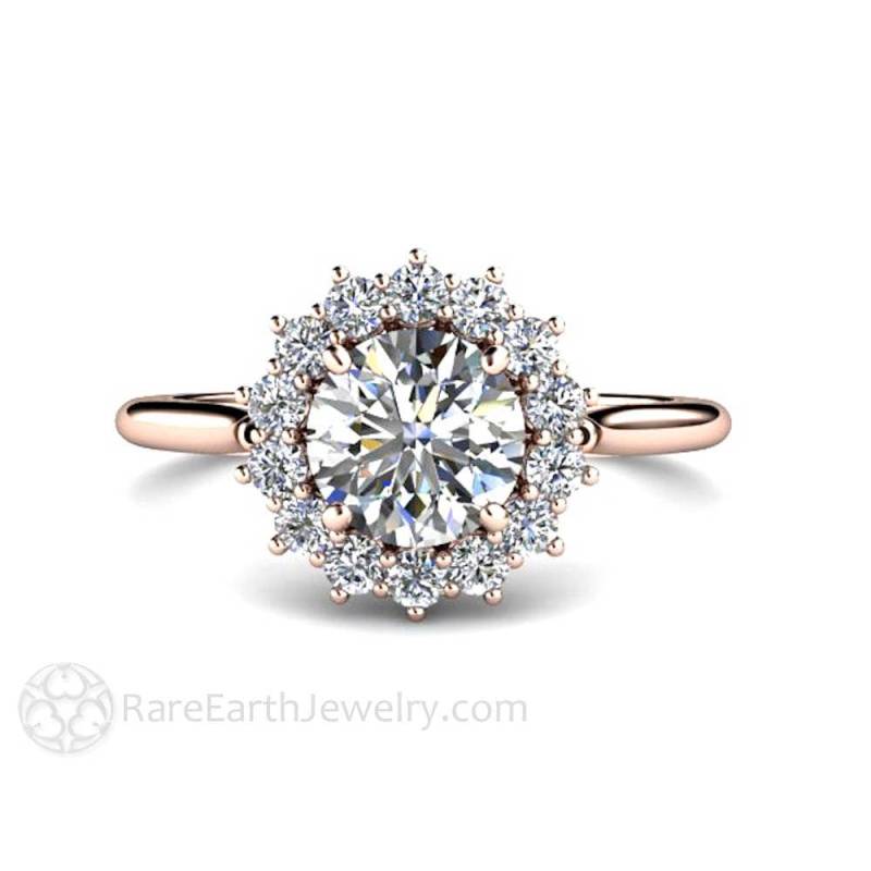 1Ct Moissanit Verlobungsring Vintage Inspirierte Cluster 14K Oder 18K Roségold Platin Forever One Ring von RareEarth