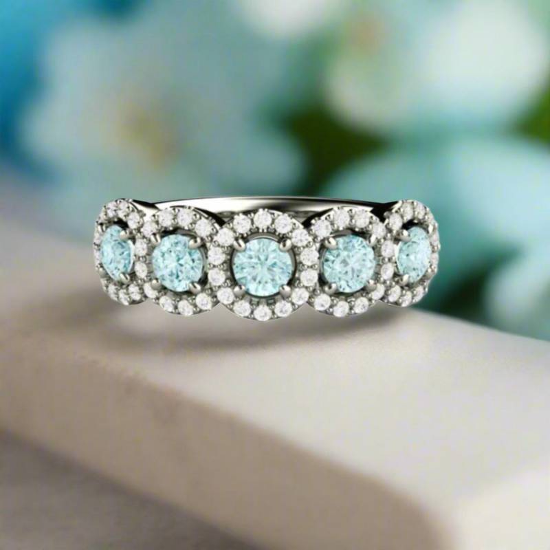 Aquamarin Und Diamant Halo Ring | Fünf Stein Jubiläum Oder Hochzeitsring März Geburtsstein von RareEarth
