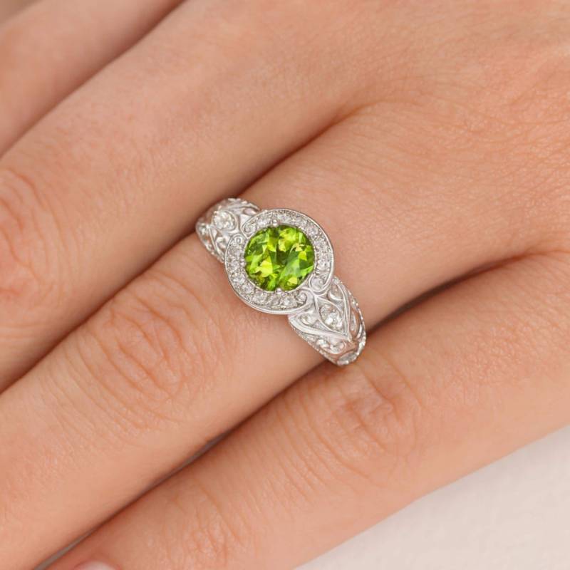 Art-Deco-Peridot Ring Peridot Verlobungsring Vintage Style Hal Diamondo 14K 18K Gold Großer Grüner Stein Statement August Birthstone von RareEarth