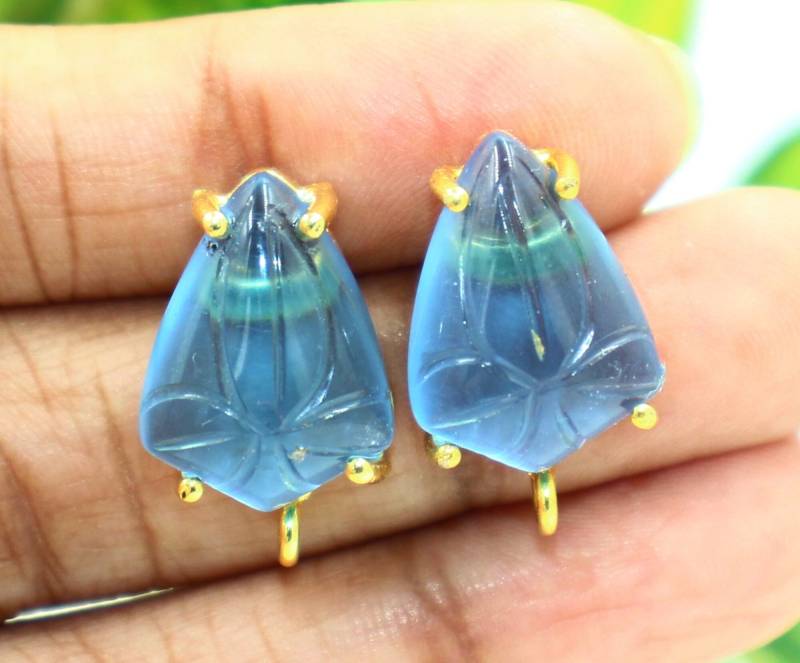 1 Paar Multi Color Hand Geschnitzte Stecker Post Stud/22Kt Vergoldet Prong Set Bolzen Ohrpost Single Loop Diy Schmuck Zubehör von RareGemsNJewels