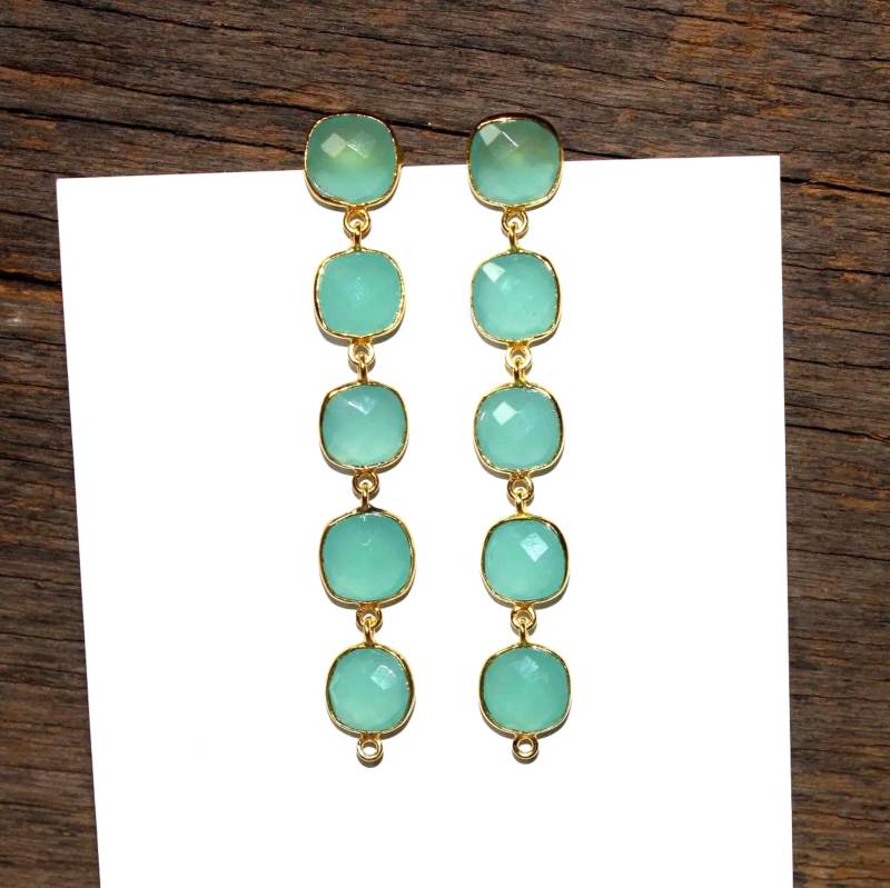 3.18 "Aqua Chalcedon Bezel Set Lange Kissen Ohrringe Fünf Stein Gold Geschenkidee Brautschmuck Edelstein von RareGemsNJewels