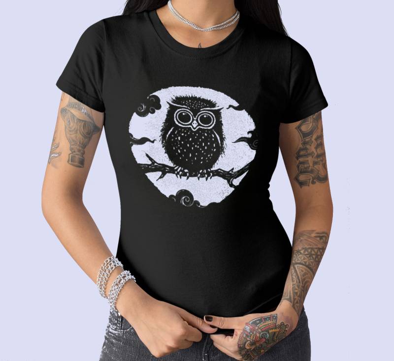 Damen T Shirt Schwarz | Eulchen Süsse Kleine Eule Eulen Goth Mit Alternative Klamotten von RareRitaUnart