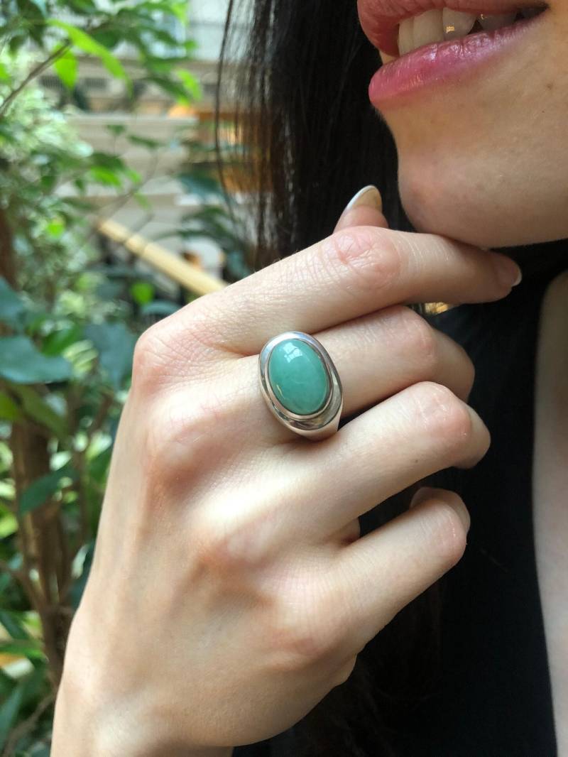 Großer Smaragd Ring, Natürlicher Statement Kann Birthstone, Vintage Grün Auge Chunky Oval Silber Ring von RarebyAdinaStone