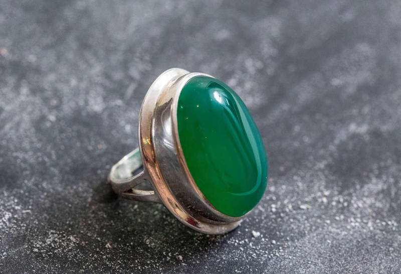 Grün Großer Ring, Smaragd Erstellt Smaragd, Stein Vintage Grüner Massiv Silber von RarebyAdinaStone