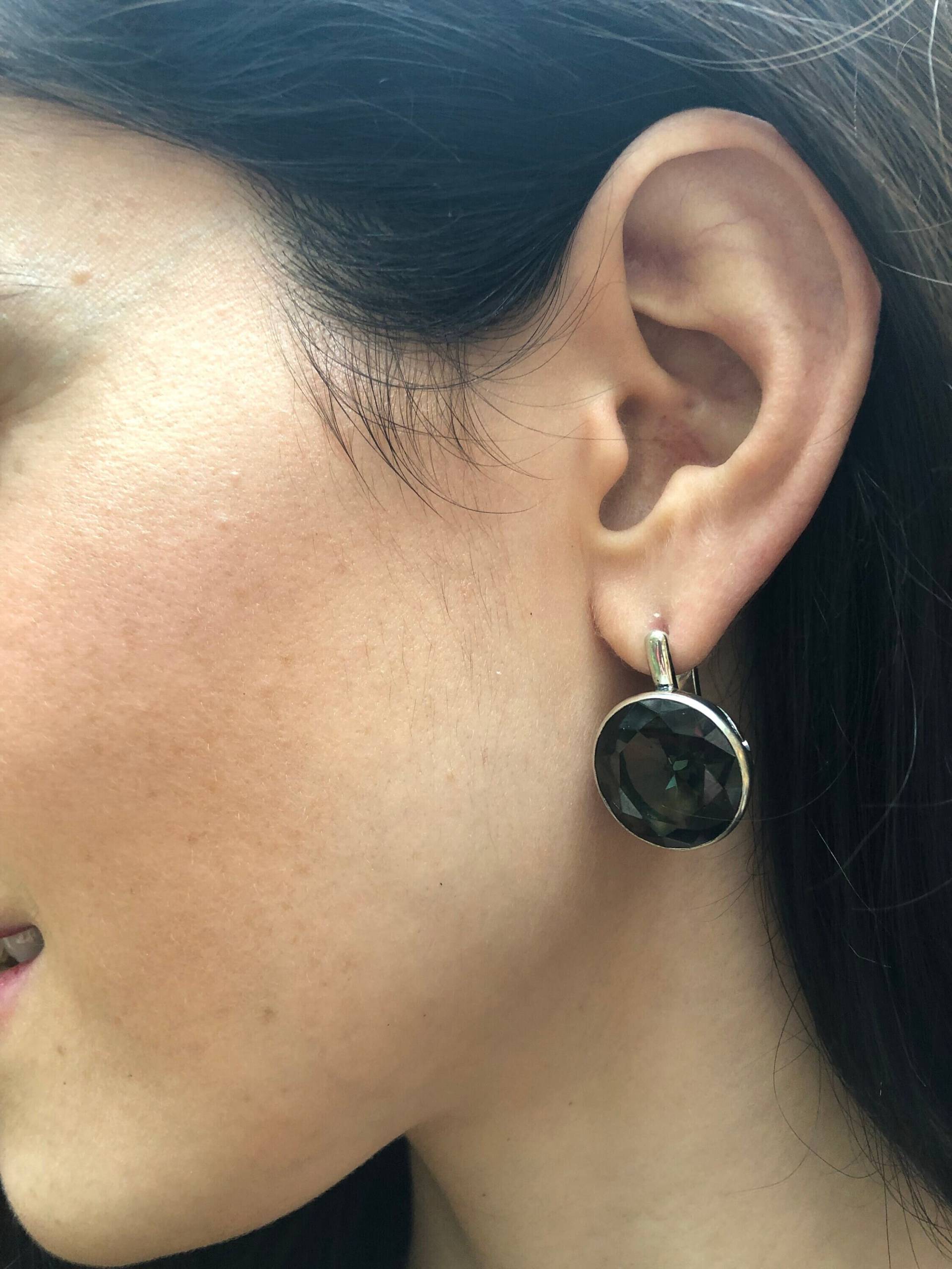 Grüne Ohrringe, Grüner Diamant, Erstellter Minzdiamantohrringe, Vintage Antike Große 925Er Silberohrringe von RarebyAdinaStone