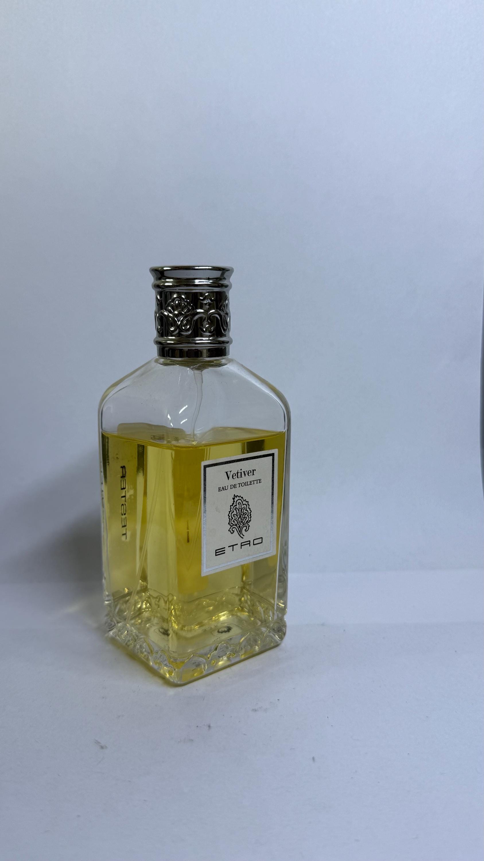Etro Vetiver Eau De Toilette 100 Ml Zustand Wie Auf Dem Bild Etro Vetiver Eau De Toilette 100 Ml Zustand Wie Auf Dem Bild von Rareparfums
