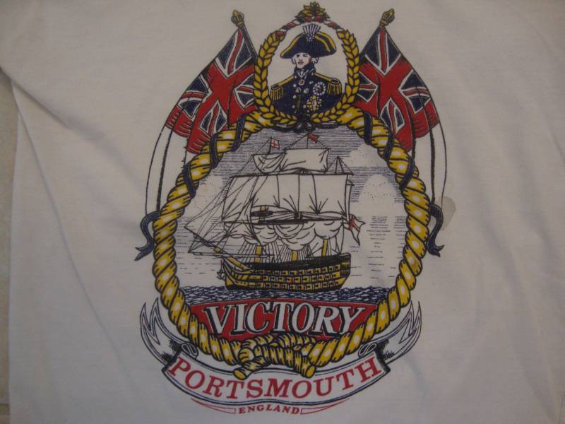 Vintage 80Er Jahre Victory Portsmouth England Weißes T-Shirt Size S von RareshirtVintage