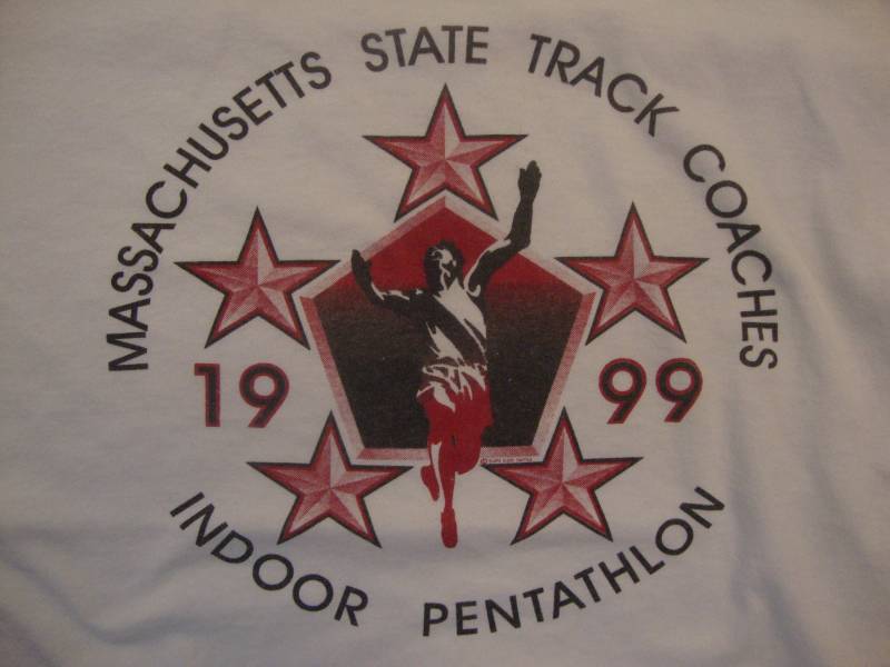 Vintage 90Er Jahre Massachusetts State Track Coaches Fünfkampf Laufen Marathon Joggen 1999 T Shirt Größe L von RareshirtVintage