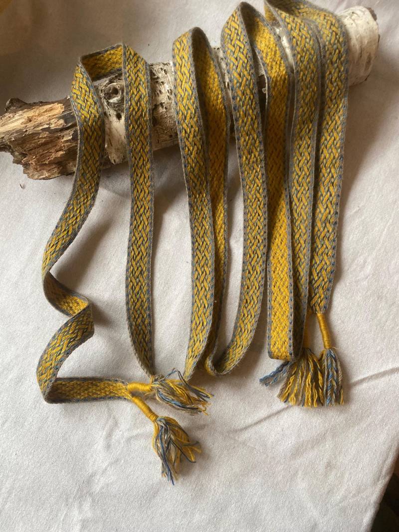 Webgürtel 3, 20M - Aus Pflanzengefärbter Wolle Birka Mittelalter, Wikinger, Reenactment, Larp, Cos von Ratatoescr