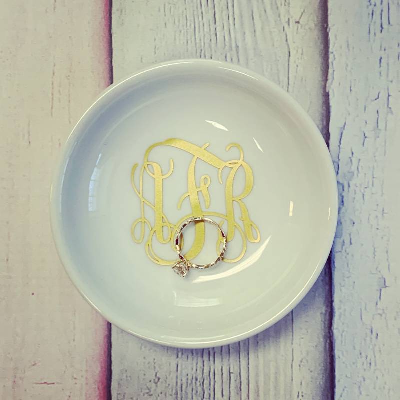 Personalisierte Monogramm Schmuckschale, Ringhalter, Personalisierte Ringschale, Monogrammierte Monogramm, Monogrammiert von RatherFancyDesigns