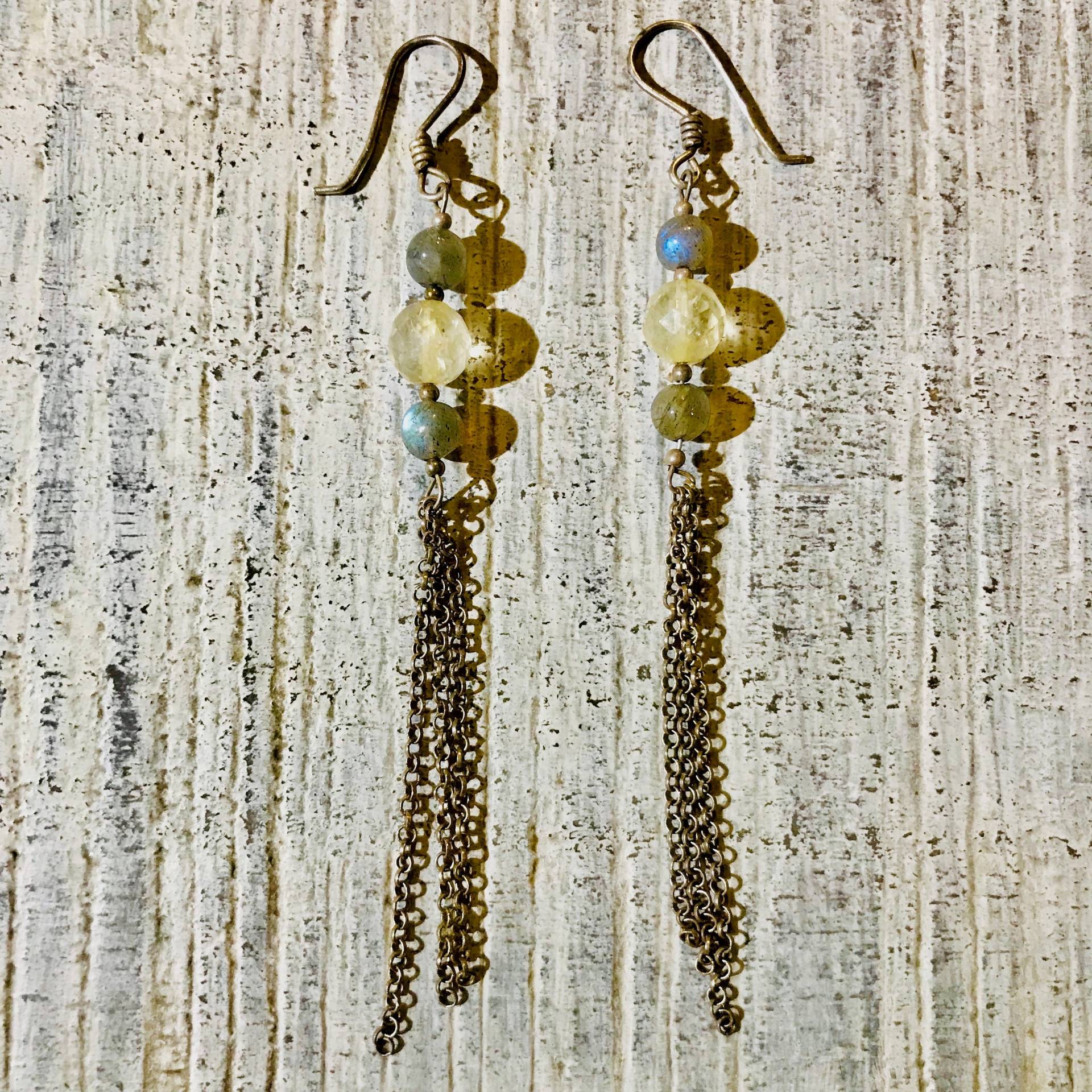 Lange Edelstein Ohrringe Labradorit, Citrin Und Sterling Silber Dusche Grau Mond Gelb Baumeln Schulter Duster Lange Edelstein Ohrringe Labradorit, Citrin Und Sterling Silber Dusche Grau Mond Gelb Baumeln Schulter Duster von RatnaRaniBracelets
