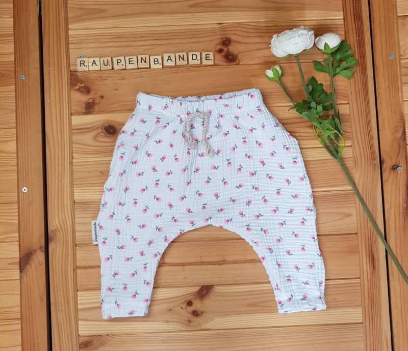 Musselinhose Für Kinder Und Babys von Raupenbande