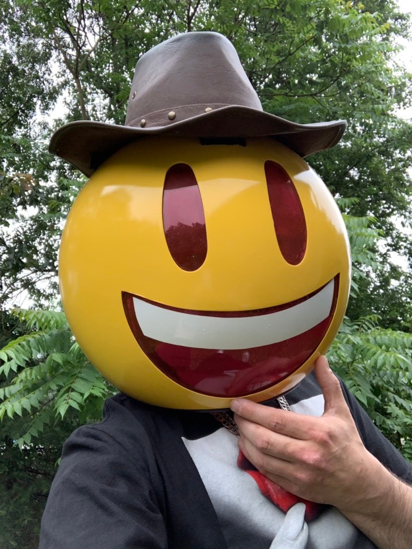 Cowboy Emoji Helm von RaveHelmetsInc