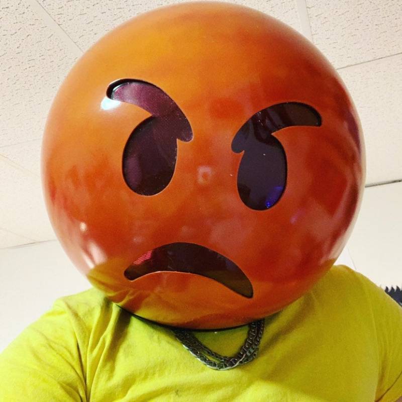 Wütender Emoji Dj Helm Wütender Emoji Dj Helm von RaveHelmetsInc