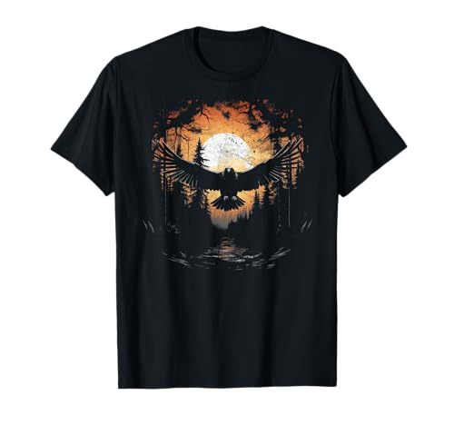 Raven Flying Over Forest Vintage Damen Krähe T-Shirt Raven Flying Over Forest Vintage Damen Krähe T-Shirt von Raven's Roost - Cottagecore Bird Clothing
