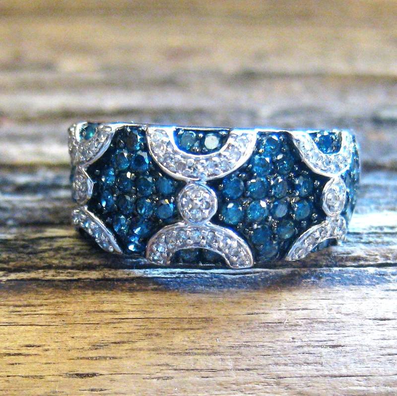 10Kt Weißgold Brillant Band Ring, Hochzeit, Rechte Hand. Art Deco-Stil Mikro Ebnen Steine Keine Snag Bequem Tragen. Gr. 8 von RavenHillArt