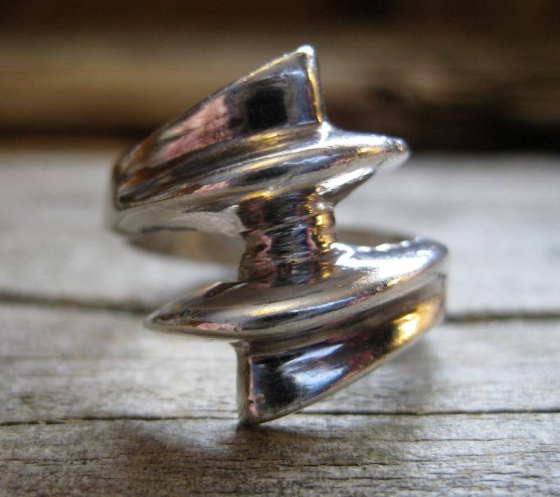 Massivem Sterling Modernist Abstrakte Kantigen Atmosphäre Ring, Größe 9. Erkennbar Vintage-Qualität, Bequem, Robust Für Den Alltag von RavenHillArt