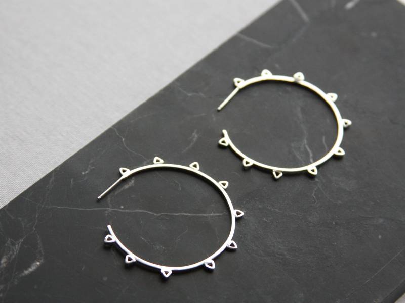 Neu Große Silber Dreieck Reifen Neu Große Silber Dreieck Reifen von RavenTusonJewellery