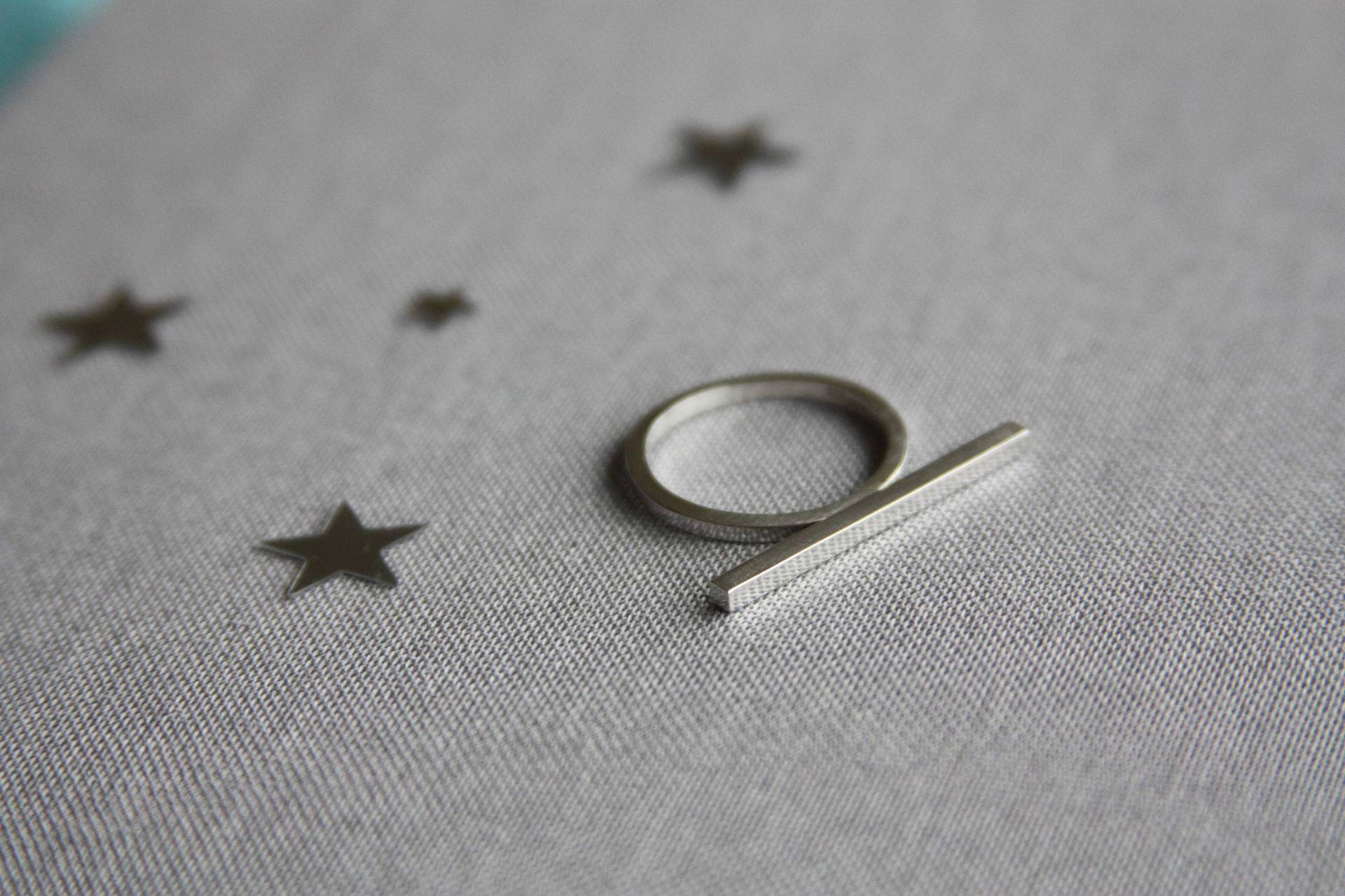 Ring Aus Sterlingsilber Bar Ring Aus Sterlingsilber Bar von RavenTusonJewellery