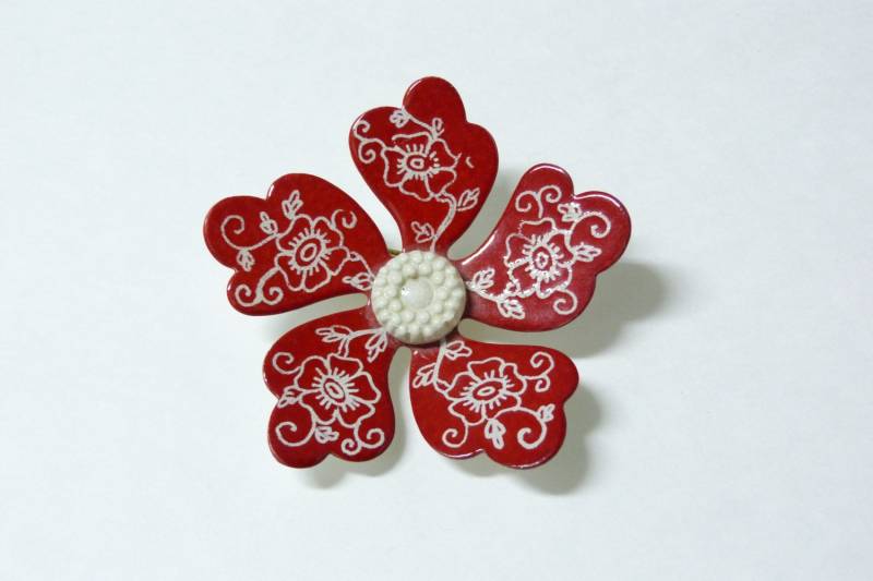 Vintage Mod Blume Brosche Rote Westdeutschland Hergestellt in Deutschland von RavishingRetro