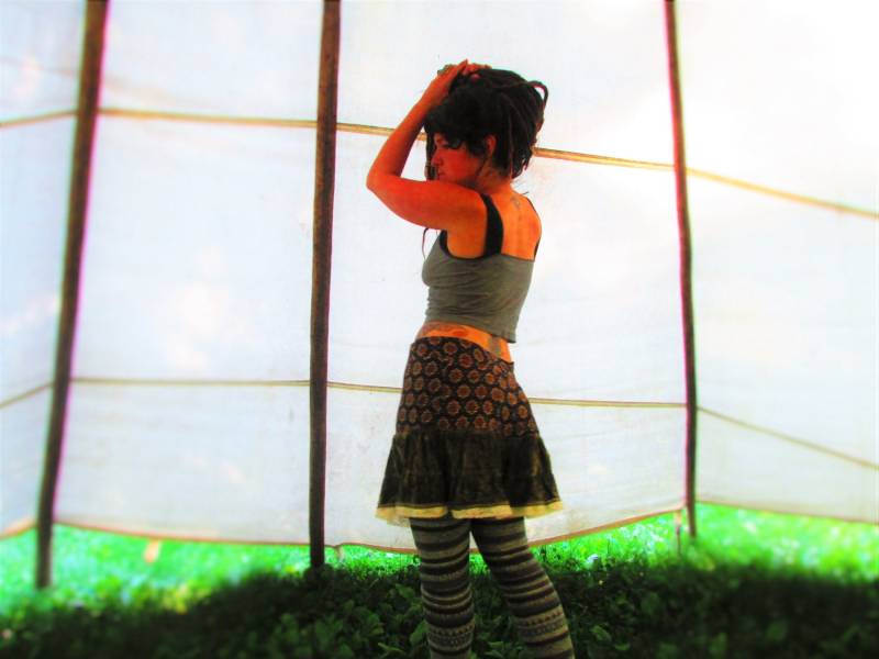 Earthspin Upcycling Rock ~ Pirat, Fee, Renaissance von RawMountainRoots